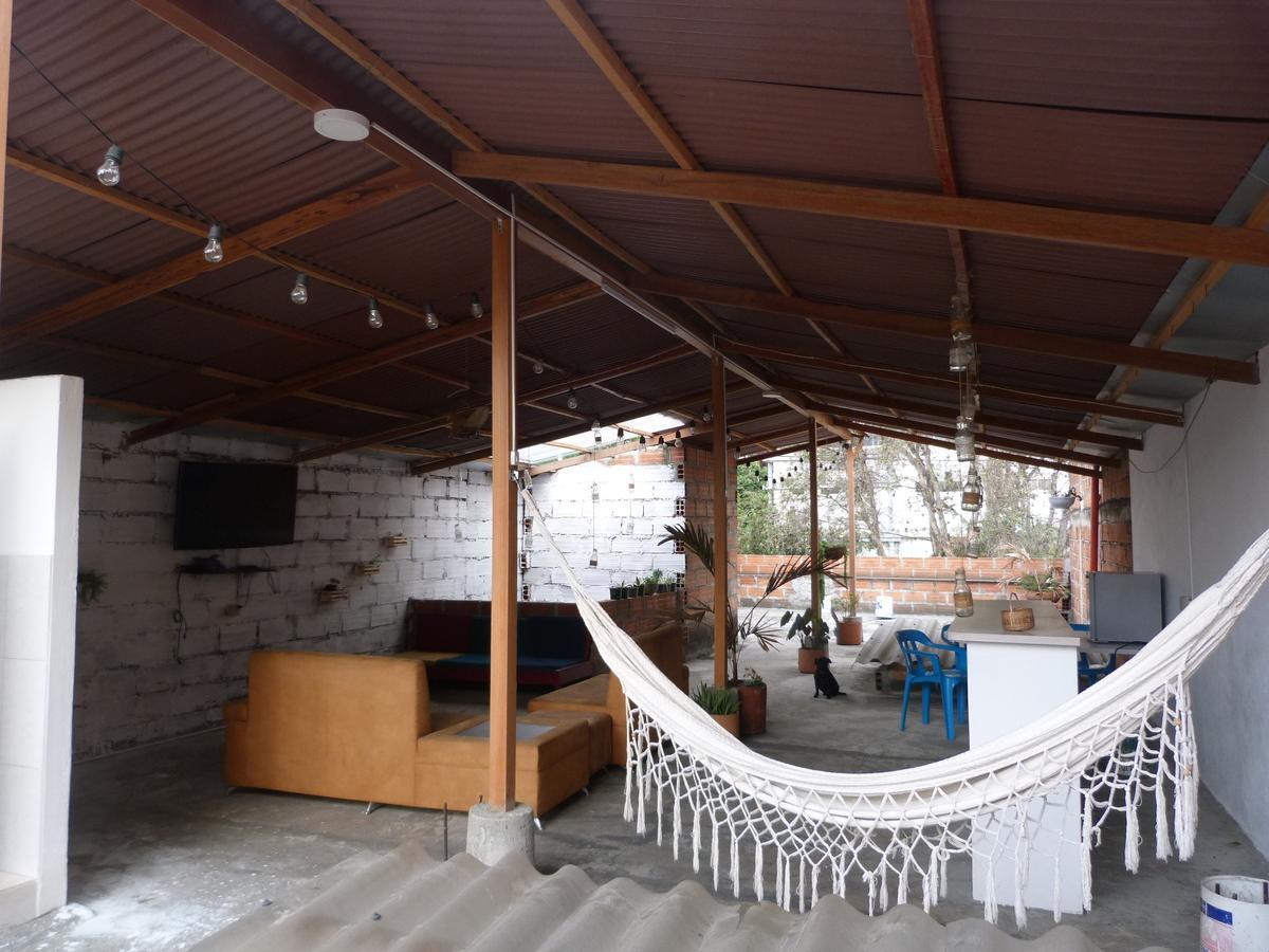 El Descanso Donde Sara Hostel Medellín Kültér fotó